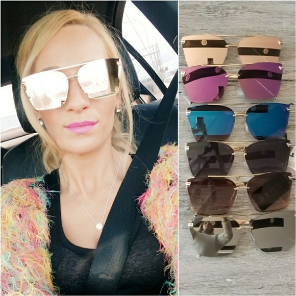 .. Accessories - MIRRORED SUNNIES/ SUNGLASSES
